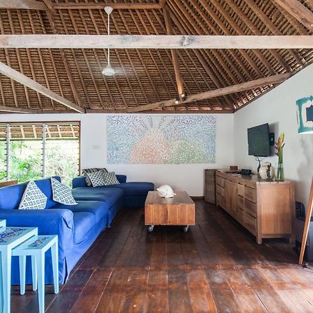 Villa Gmb Beach House Uluwatu Esterno foto