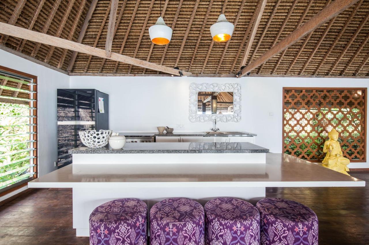 Villa Gmb Beach House Uluwatu Esterno foto