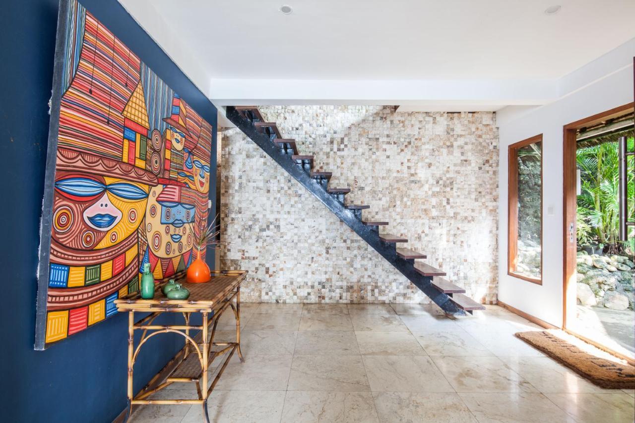 Villa Gmb Beach House Uluwatu Esterno foto