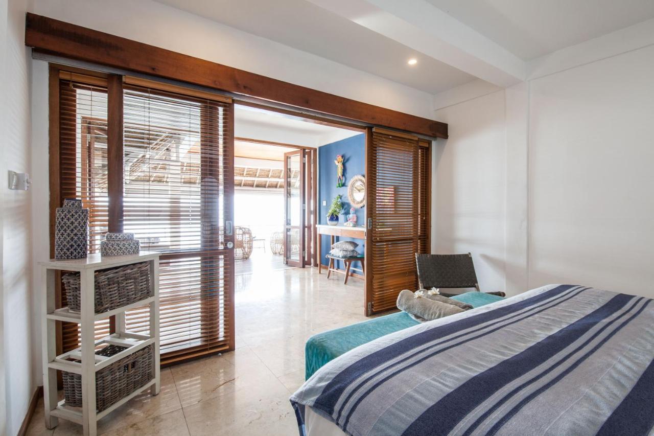 Villa Gmb Beach House Uluwatu Esterno foto