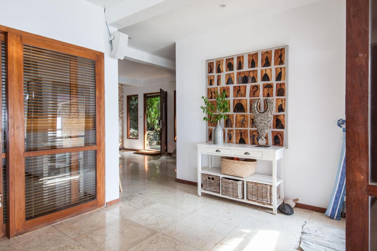Villa Gmb Beach House Uluwatu Esterno foto
